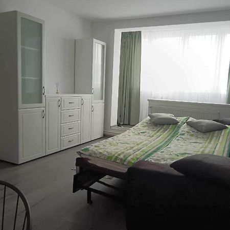Enci Kiado Apartman Miercurea Ciuc Eksteriør bilde